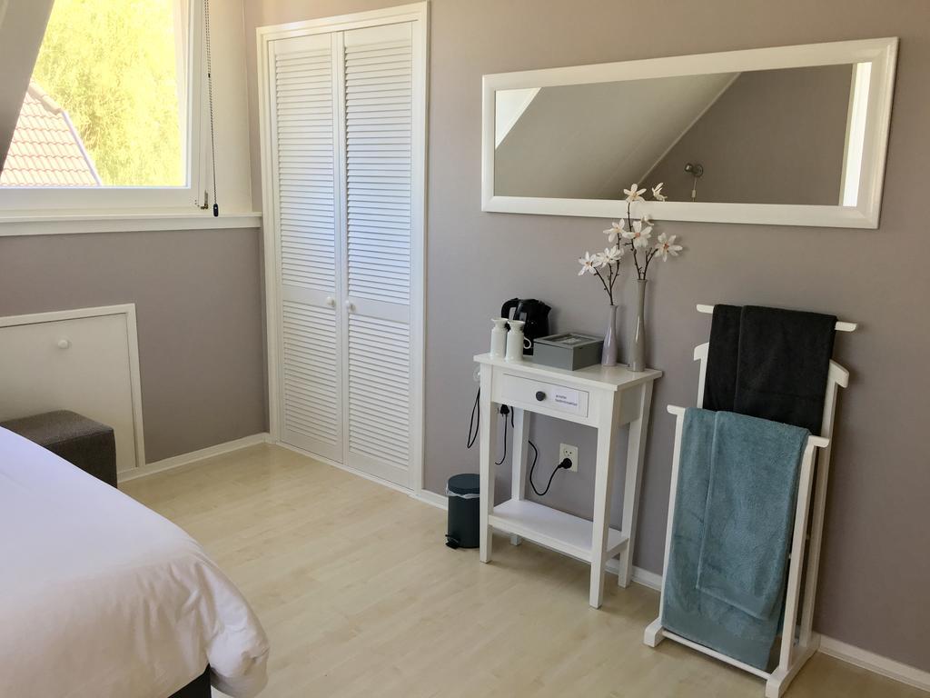 Bed And Breakfast De Lijster Zuid-Scharwoude Экстерьер фото